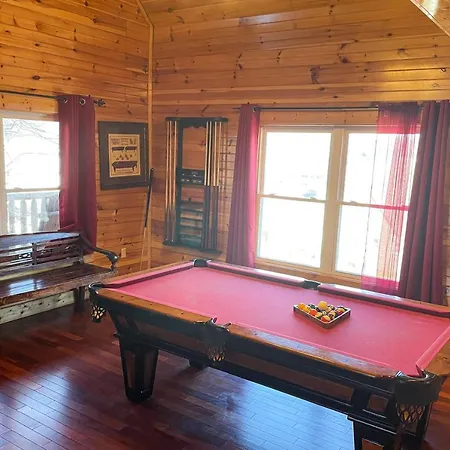 Black Bear Hideaway Cabin Gatlinburg Exterior photo